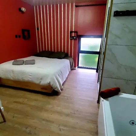 Apartamento L&a And Spa, Baignoire Jacuzzi *